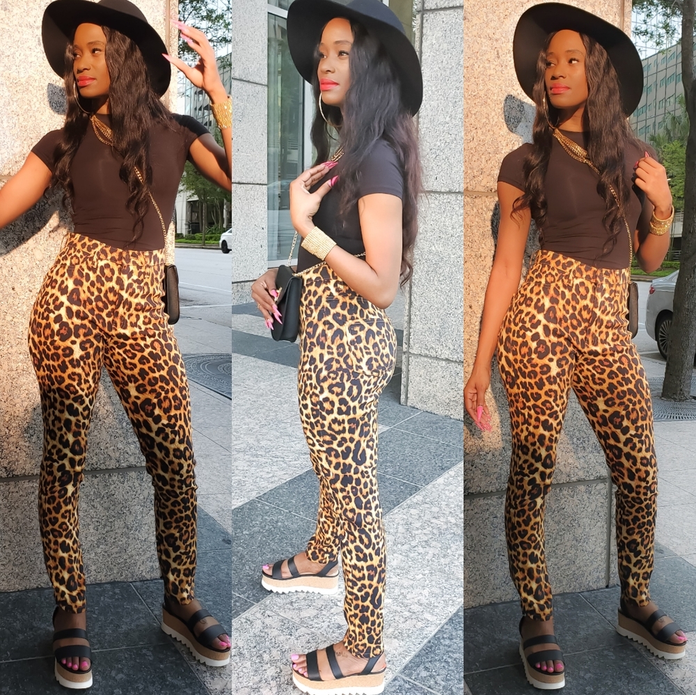 Leopard jeans
